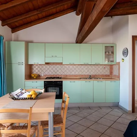 Amazing & Comfy - With Private Parking Appartement